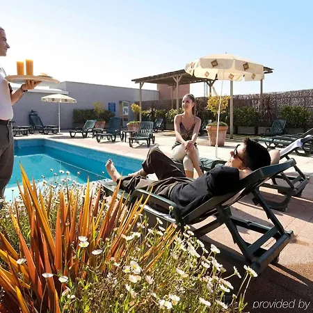 Ibis Granada 